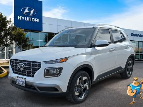 New 2026 Hyundai Venue SEL image 1