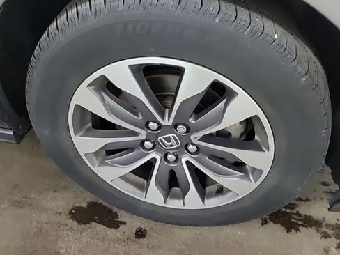 Used 2021 Honda Odyssey EX-L image 6
