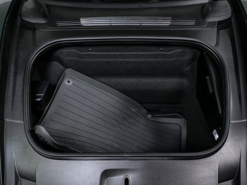 Certified 2026 Porsche 911 Carrera S image 33