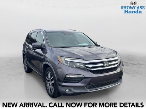 Used 2018 Honda Pilot Touring image 6