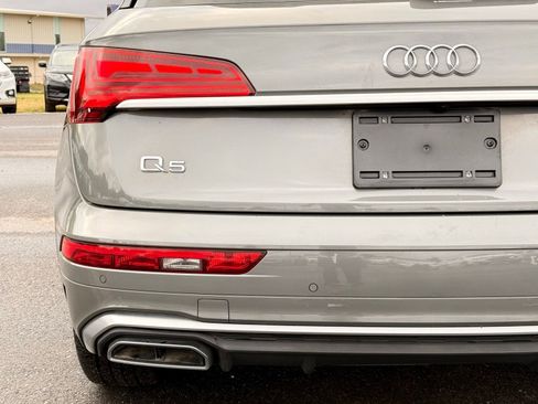 Used 2023 Audi Q5 2.0T Premium Plus w/ Premium Plus Package AWD/4WD image 12