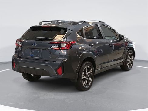 Used 2024 Subaru Crosstrek 2.0i Premium image 5