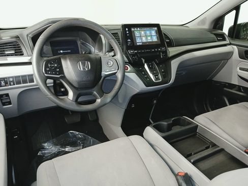 Used 2022 Honda Odyssey EX image 9