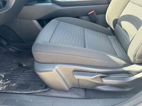 New 2026 Chevrolet Equinox LT w/ Safety and Technology Package image 12