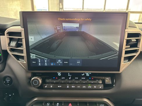 Used 2025 Toyota Tundra Limited image 30