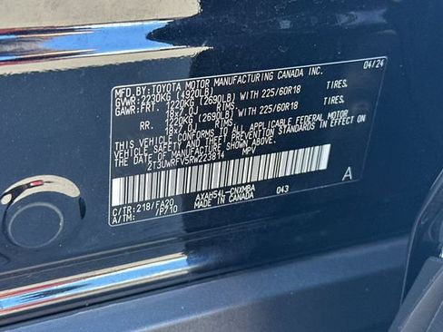 Used 2024 Toyota RAV4 AWD Hybrid image 35