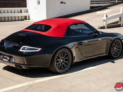 Used 2005 Porsche 911 Carrera S image 33