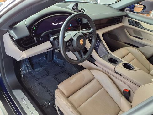 Used 2024 Porsche Taycan 4S image 4