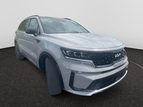 Used 2022 Kia Sorento SX image 2