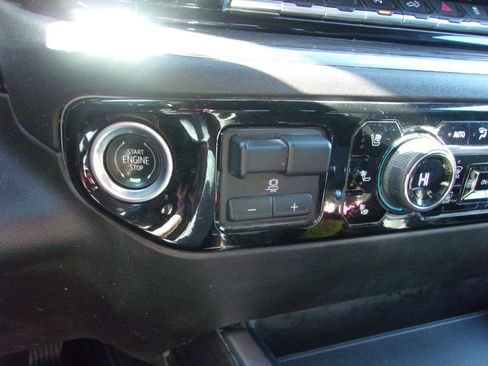 Used 2023 Chevrolet Silverado 1500 LTZ w/ LTZ Convenience Package II image 16