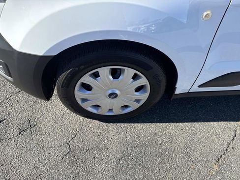 Used 2020 Ford Transit Connect XL image 11