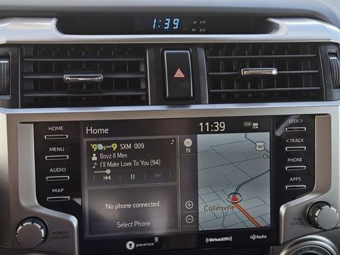 Used 2024 Toyota 4Runner SR5 Premium image 17