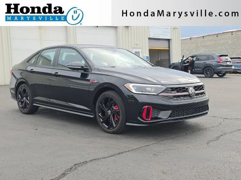 Used 2024 Volkswagen Jetta GLI Autobahn FWD image 1