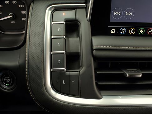 Used 2021 GMC Yukon XL SLT image 29