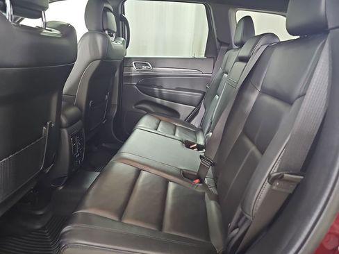 Used 2022 Jeep Grand Cherokee Limited AWD/4WD image 18