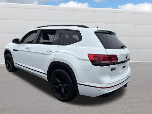 Used 2023 Volkswagen Atlas SEL R-Line AWD/4WD image 3