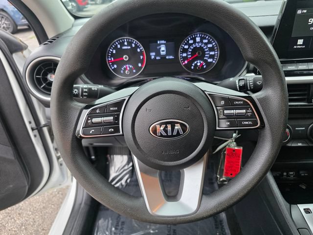 Used 2021 Kia Forte LXS FWD image 24