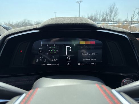 Used 2023 Chevrolet Corvette Stingray Premium Conv w/ Z51 Performance Package RWD image 16