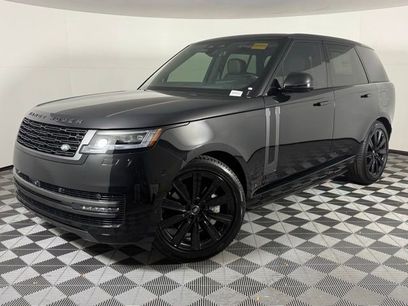 New 2025 Land Rover Range Rover SE