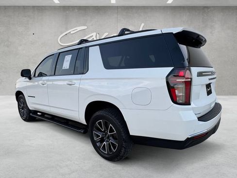 Used 2022 Chevrolet Suburban Z71 w/ Luxury Package AWD/4WD image 14