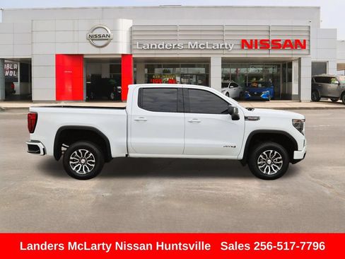 Used 2023 GMC Sierra 1500 AT4 AWD/4WD image 2