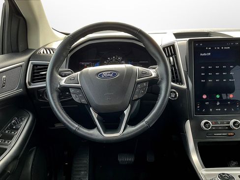 Used 2023 Ford Edge SEL image 5