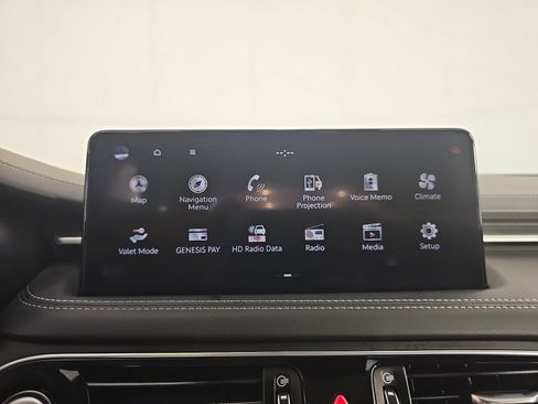 Used 2023 Genesis G70 2.0T AWD/4WD image 20