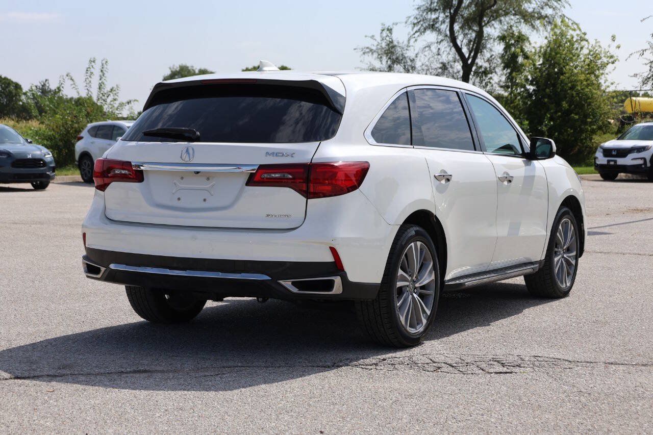 Used 2017 Acura MDX w/ Technology Package AWD/4WD image 9