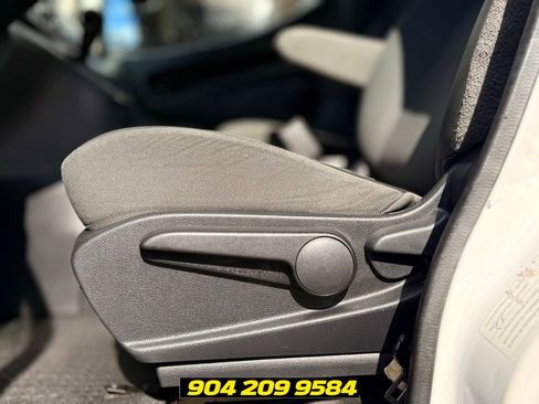Used 2015 Nissan NV200 SV FWD image 34