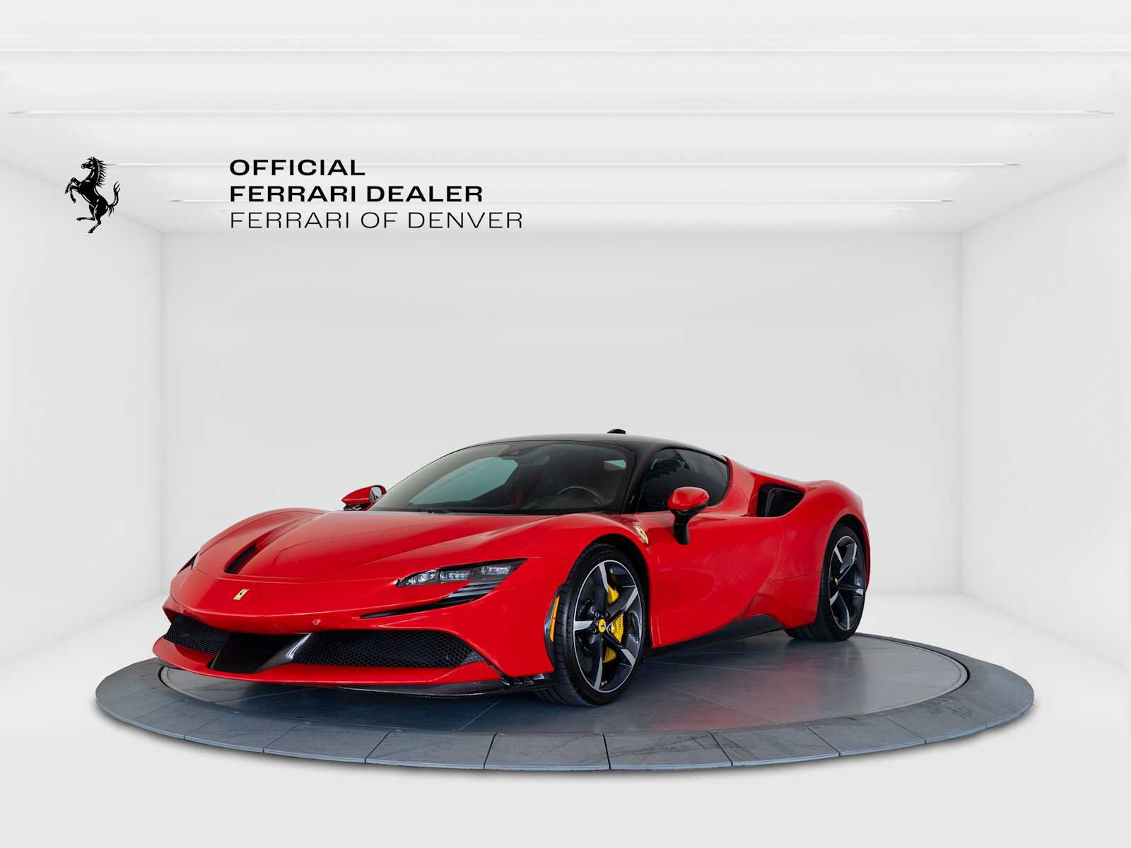 Used 2022 Ferrari SF90 Stradale AWD/4WD image 1