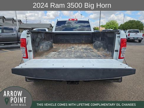 Used 2024 RAM 3500 Big Horn AWD/4WD image 17