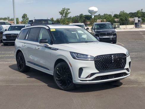 New 2027 Lincoln Aviator Reserve AWD/4WD image 1