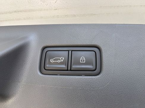 Used 2025 Hyundai Santa Fe SEL AWD/4WD image 23