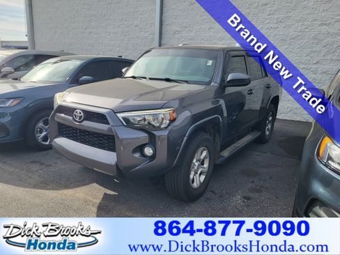 Used 2014 Toyota 4Runner SR5 image 1