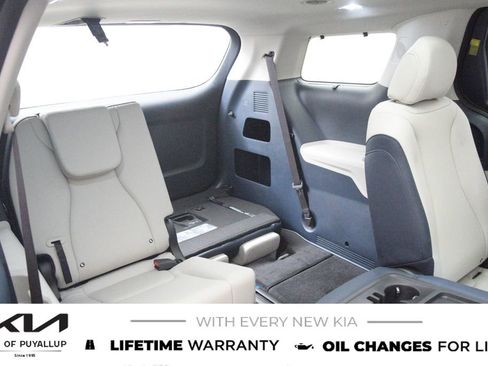 New 2026 Kia Carnival SX FWD image 14