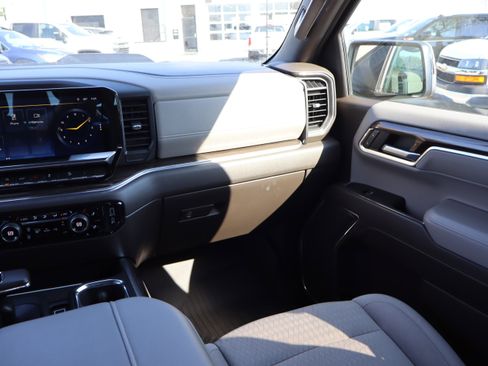 Used 2023 Chevrolet Silverado 1500 LT Trail Boss w/ Protection Package AWD/4WD image 14