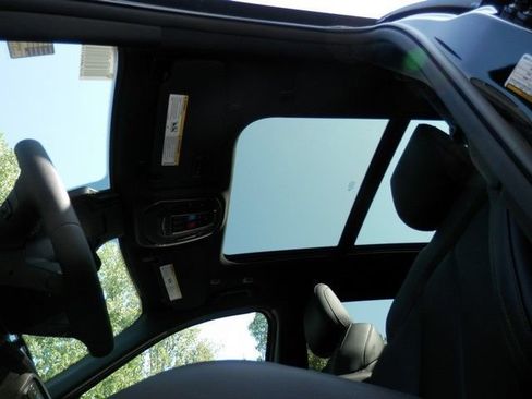 New 2026 Jeep Cherokee Limited AWD/4WD image 35