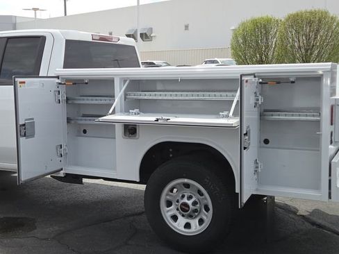 New 2025 GMC Sierra 3500 Pro w/ Convenience Package AWD/4WD image 14