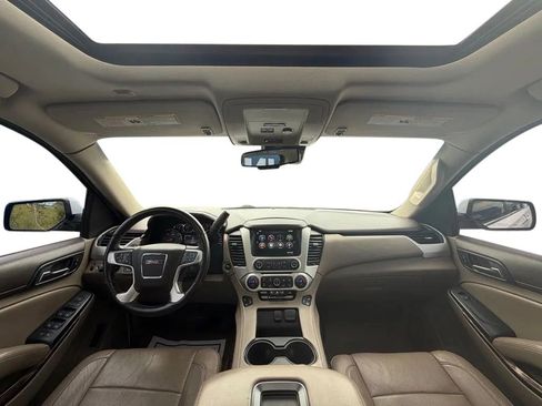 Used 2015 GMC Yukon XL SLT w/ Open Road Package AWD/4WD image 10