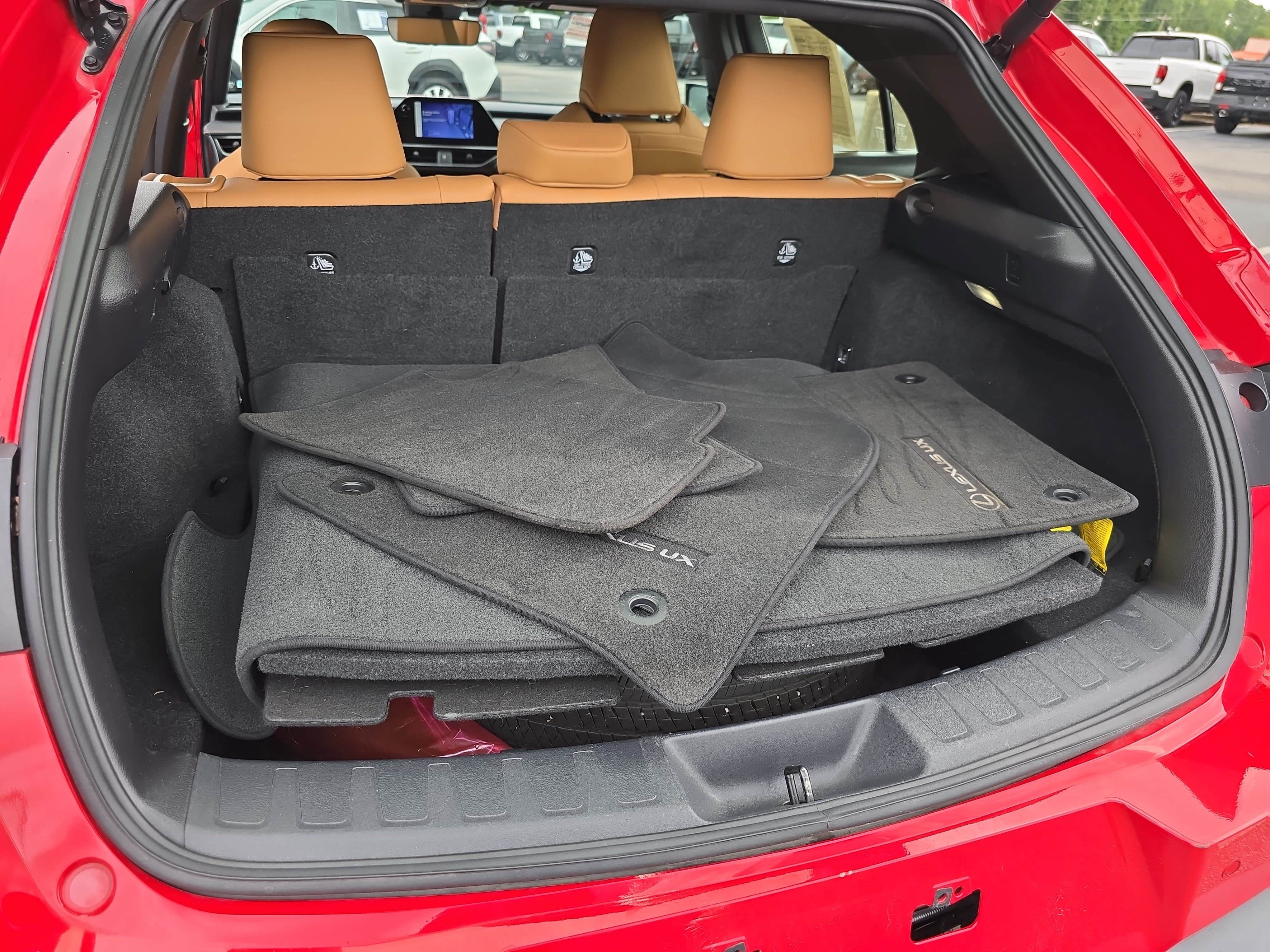 Used 2023 Lexus UX 250h FWD w/ Accessory Package (Z2) image 12
