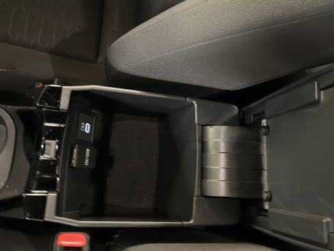 Certified 2024 Toyota Corolla SE image 24