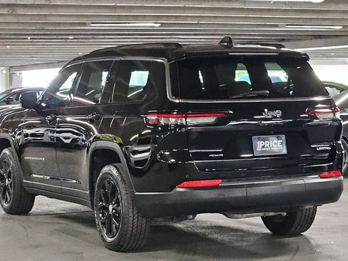 Used 2023 Jeep Grand Cherokee L Limited AWD/4WD image 8