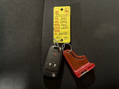 Used 2017 Chevrolet Trax LS image 25