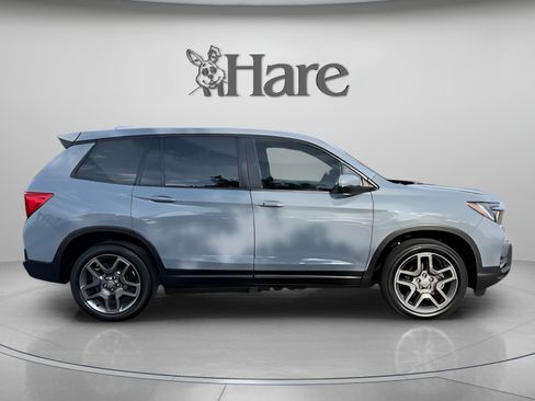 Used 2023 Honda Passport EX-L image 6