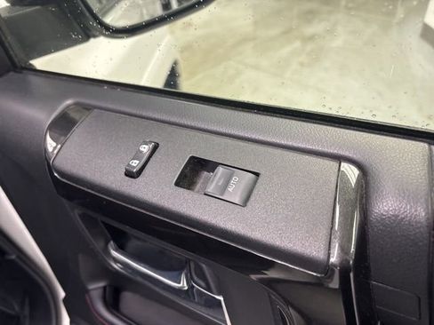 Used 2022 Toyota 4Runner TRD Off-Road image 24