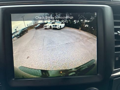 Used 2017 RAM 1500 Sport w/ Black Ram 1500 Sport Group image 10