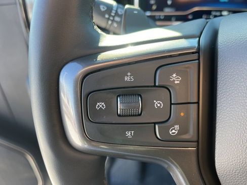 Used 2025 Chevrolet Silverado 1500 ZR2 w/ Technology Package image 22