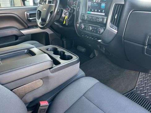 Used 2016 Chevrolet Silverado 2500 LT w/ LT Convenience Package image 18