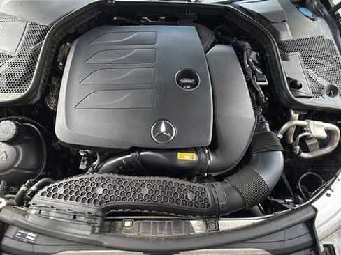 Used 2021 Mercedes-Benz C 300 Coupe image 21