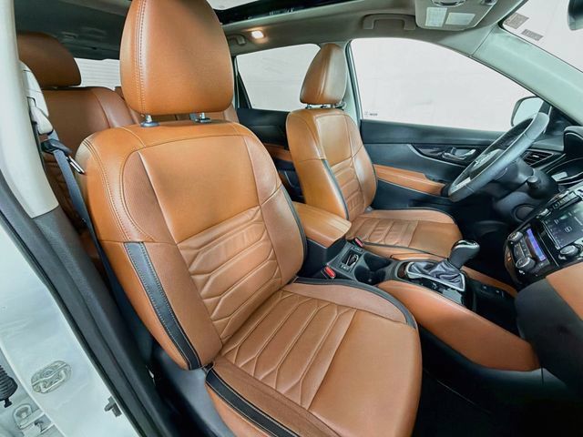 Certified 2019 Nissan Rogue SL w/ Premium Package AWD/4WD image 35